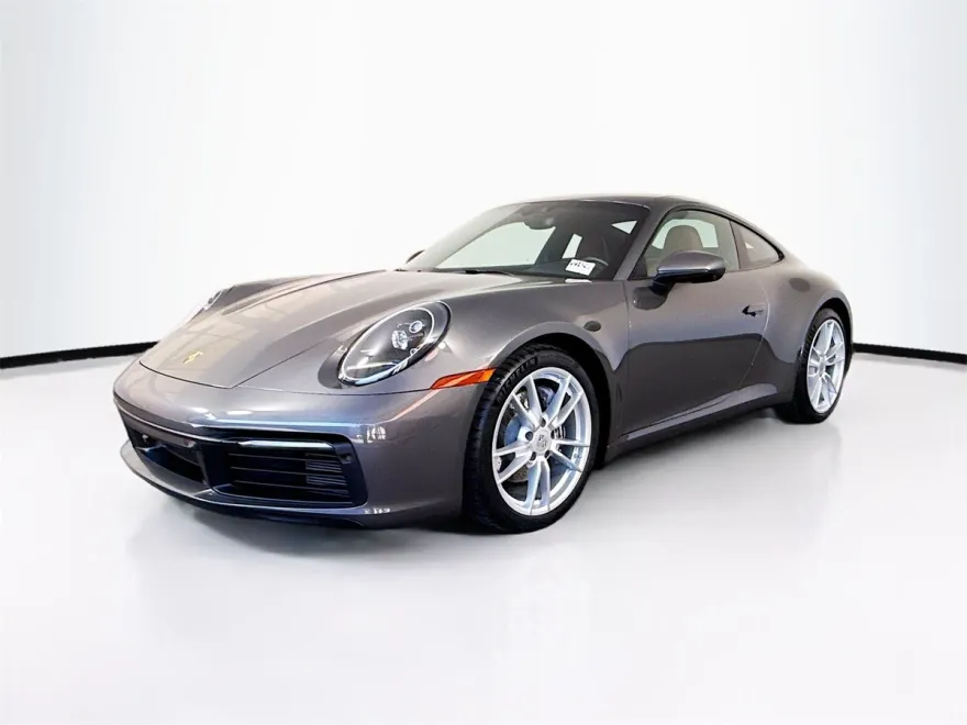 2022 Porsche 911 4 photo 1