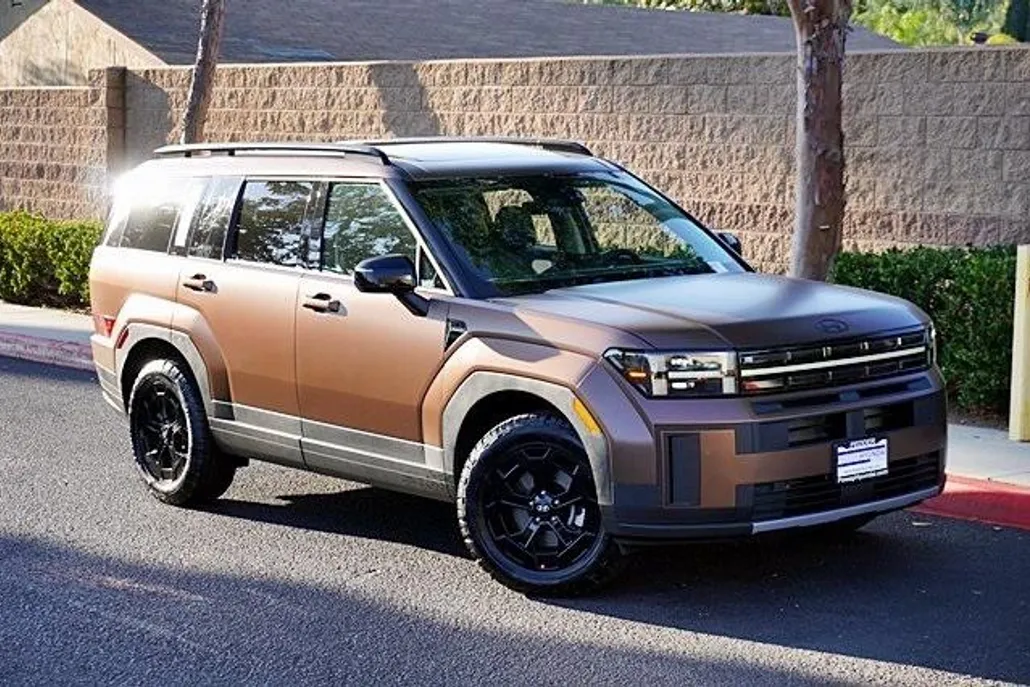 2025 Hyundai Santa Fe XRT photo 1