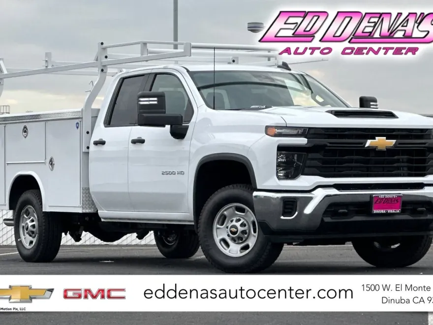 2024 Chevrolet Silverado 2500HD photo 1