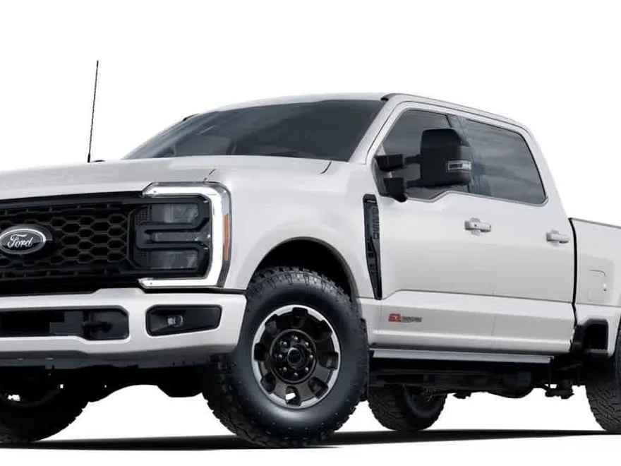 2025 Ford F-250 Lariat photo 1