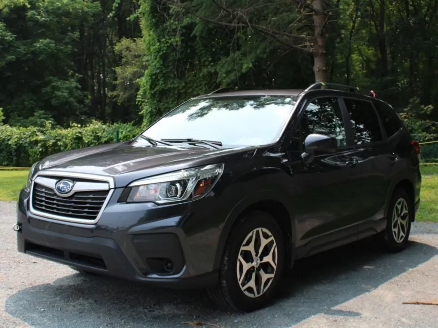 2019 Subaru Forester Premium photo 1