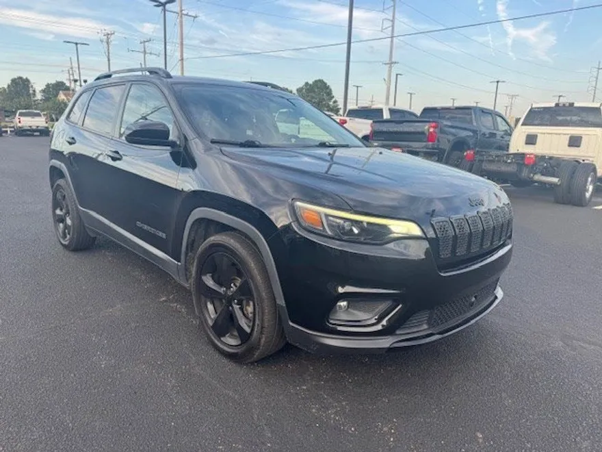 2021 Jeep Cherokee Altitude photo 1