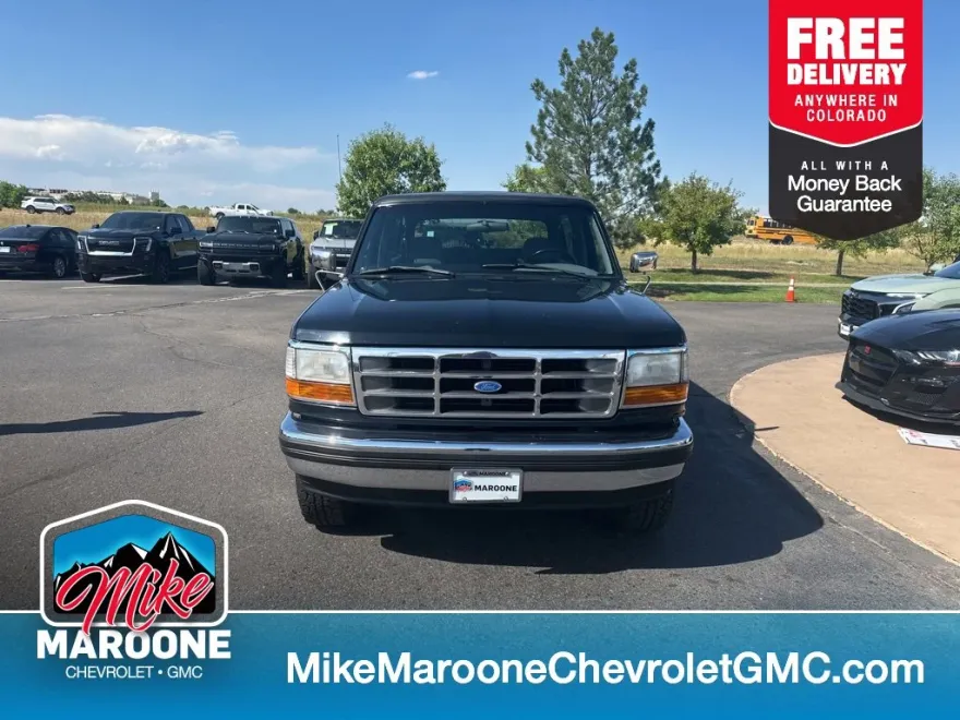 1994 Ford Bronco photo 1