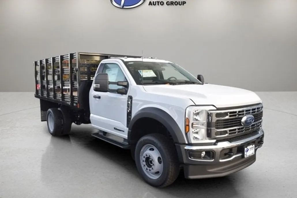 2024 Ford F-550 XL photo 1