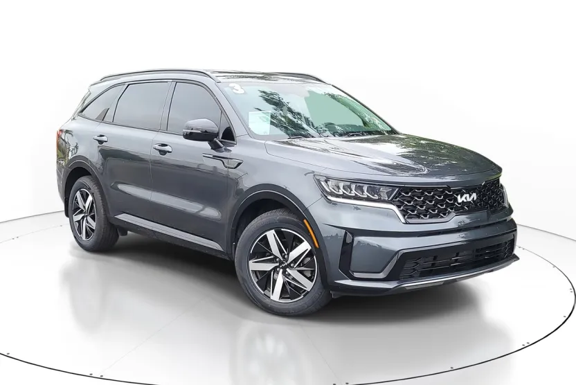 2023 Kia Sorento S photo 1