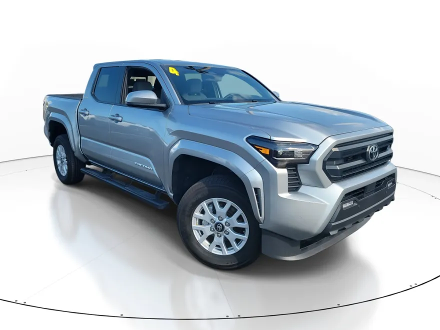 2024 Toyota Tacoma SR5 Double Cab photo 1
