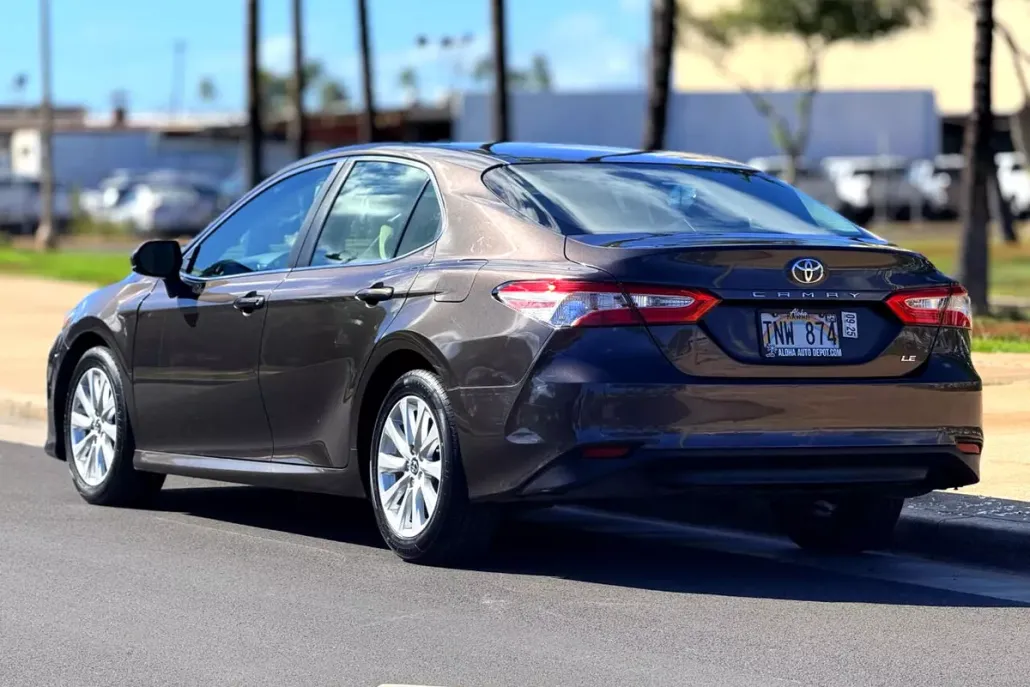 2018 Toyota Camry SE XLE photo 1