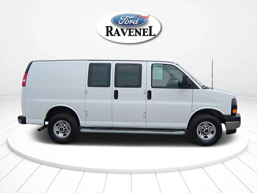 2023 Gmc Savana 2500 Cargo photo 1