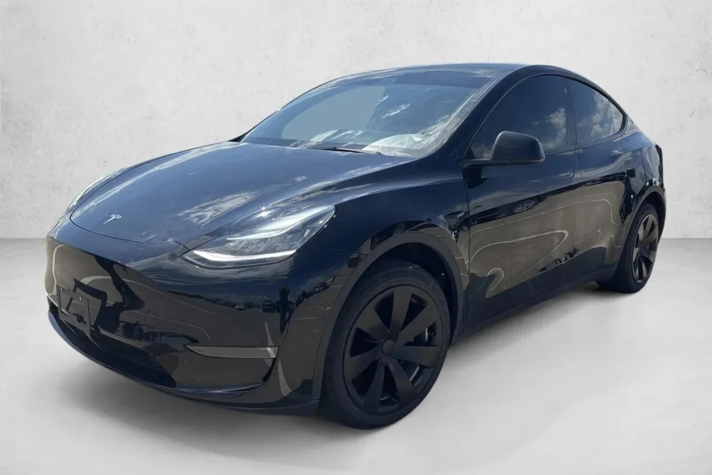 2022 Tesla Model Y Long Range photo 1