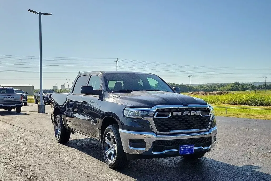 2026 Ram 1500 Tradesman photo 1