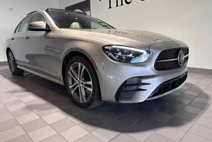 2023 Mercedes Benz E 350 4MATIC photo 1