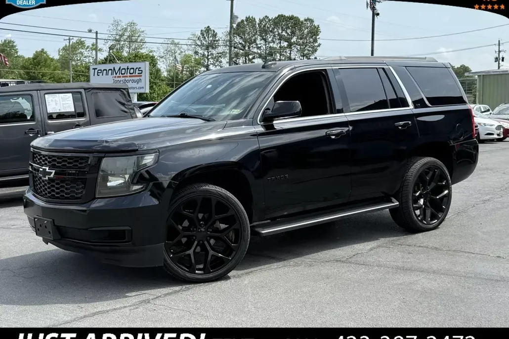 2015 Chevrolet Tahoe LS photo 1