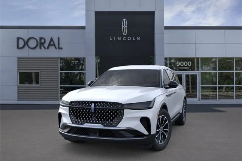 2025 Lincoln Nautilus Premiere photo 1