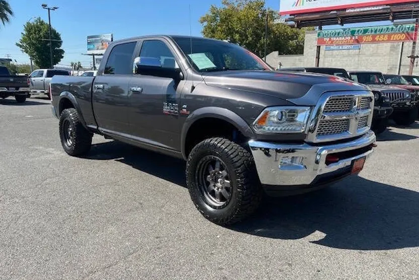 2017 Ram 2500 Laramie photo 1