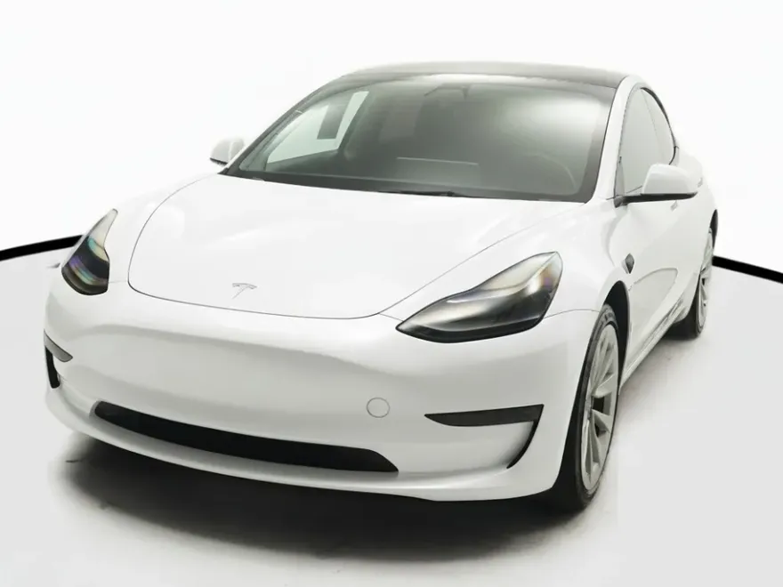 2021 Tesla Model 3 Standard Range Plus photo 1