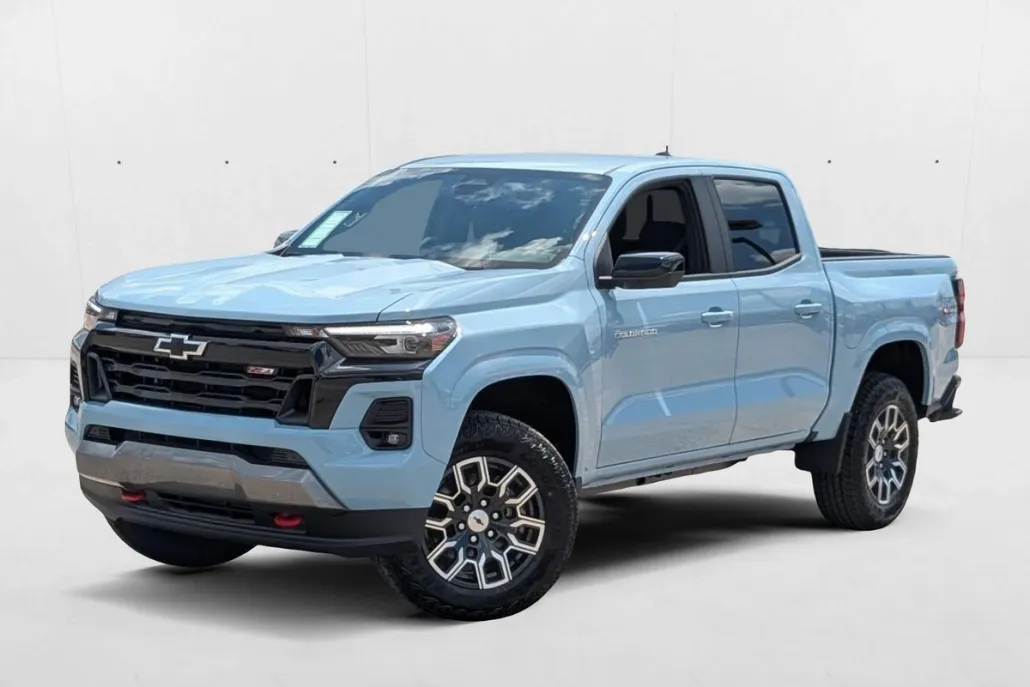 2026 Chevrolet Colorado Z71 photo 1