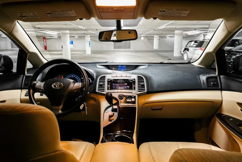 2012 Toyota Venza XLE photo 1