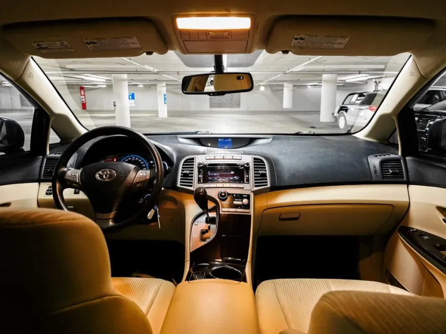 2012 Toyota Venza XLE photo 1