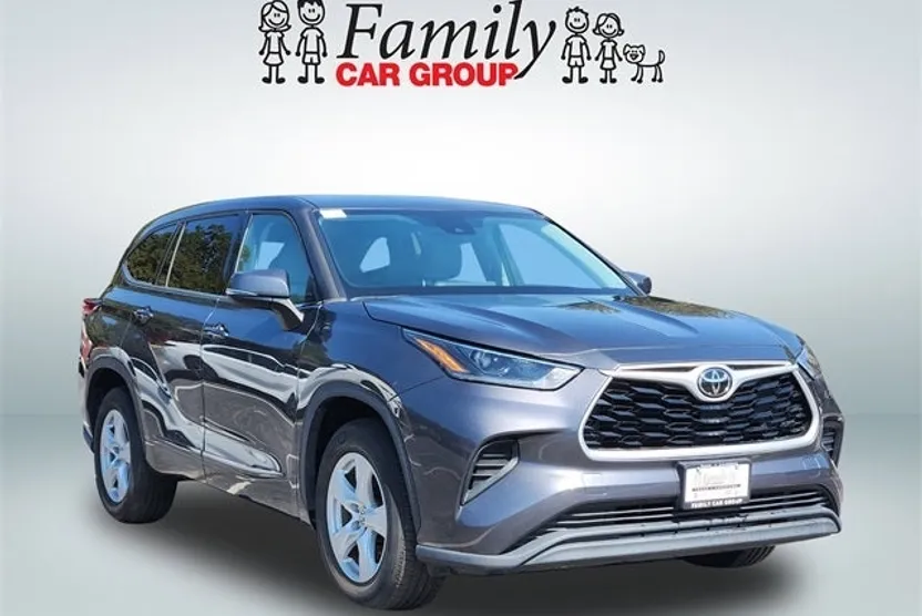 2021 Toyota Highlander L photo 1