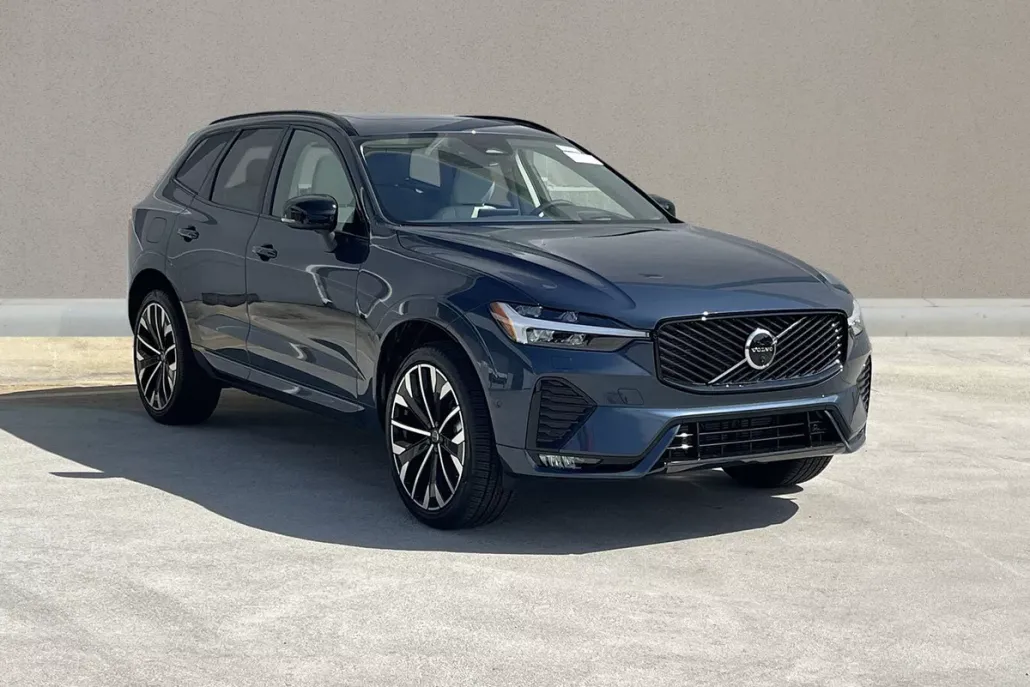 2026 Volvo XC60 photo 1
