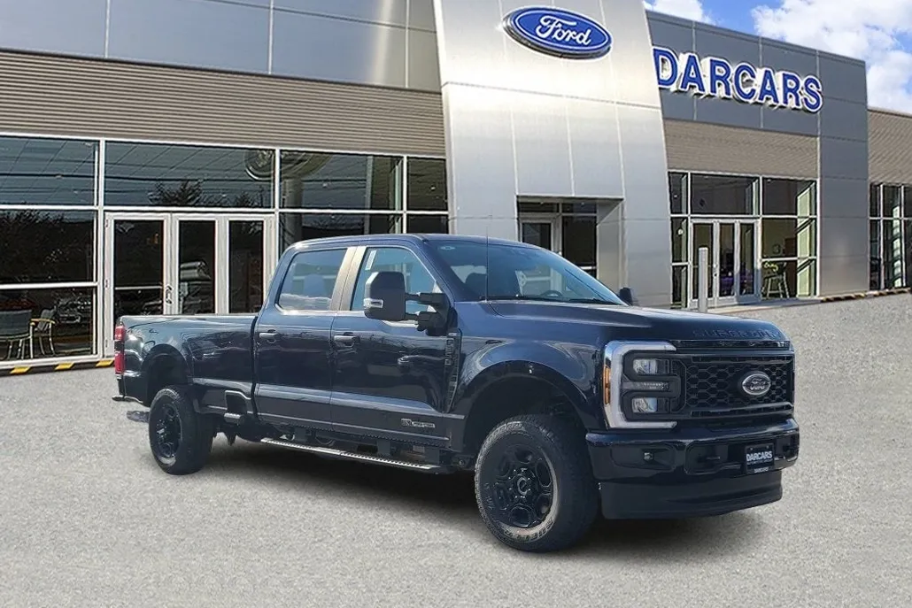 2025 Ford F-350 photo 1
