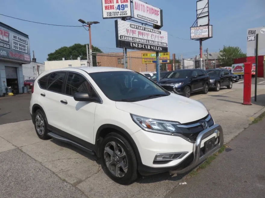 2015 Honda CR-V LX photo 1