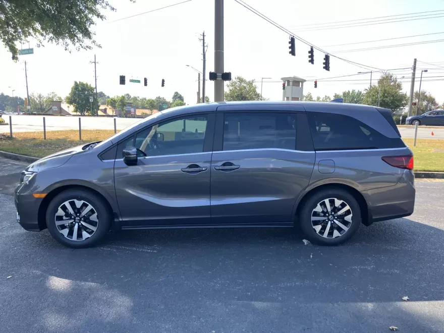 2026 Honda Odyssey EX-L photo 1