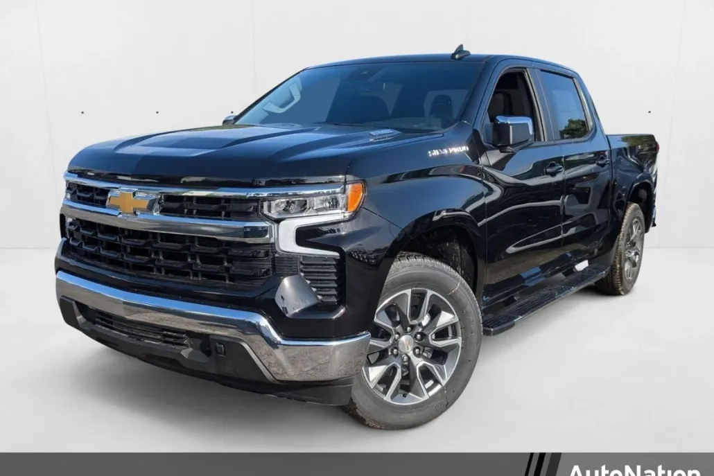 2025 Chevrolet Silverado 1500 LT photo 1