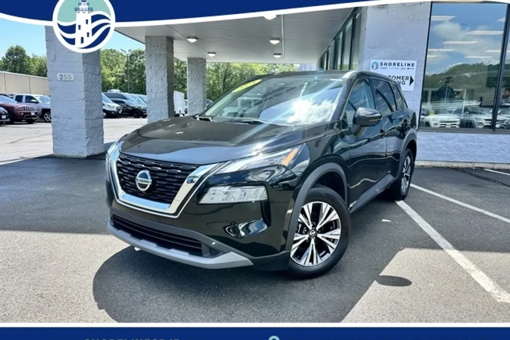 2021 Nissan Rogue SV photo 1