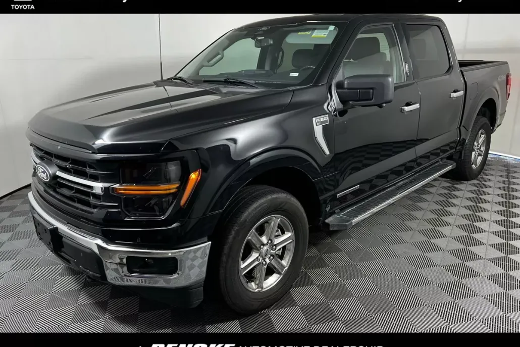 2024 Ford F-150 XLT photo 1