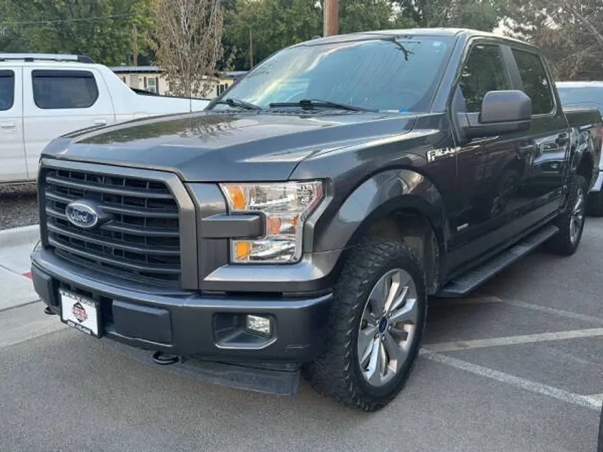 2017 Ford F-150 XL photo 1