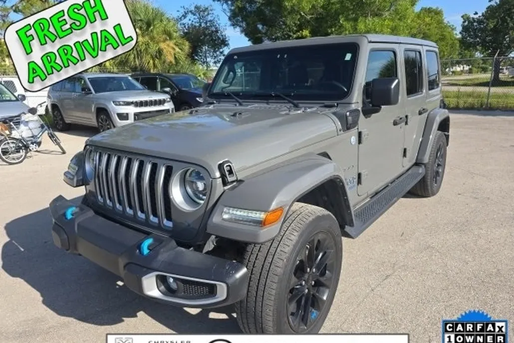 2022 Jeep Wrangler Unlimited Sahara 4xe photo 1