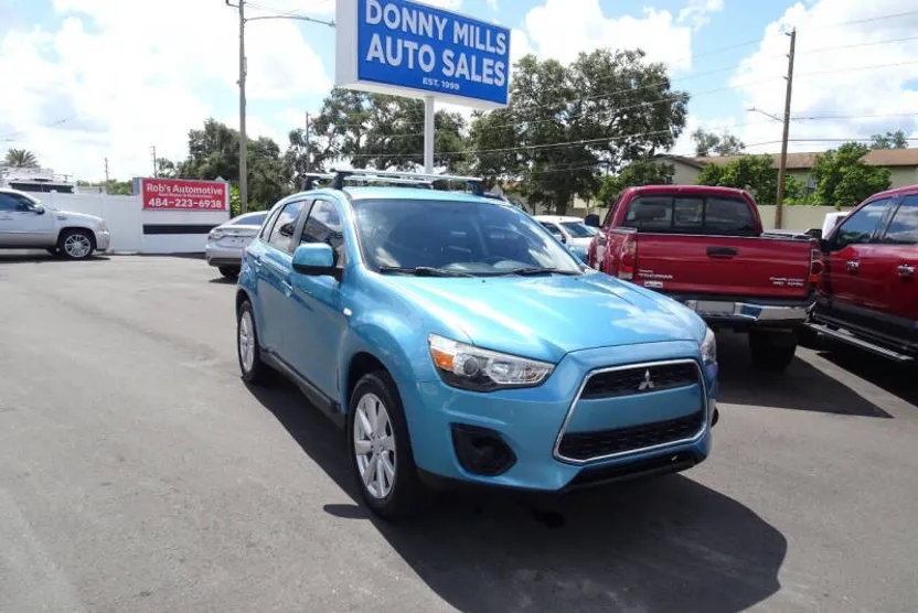 2014 Mitsubishi Outlander Sport SE ES photo 1