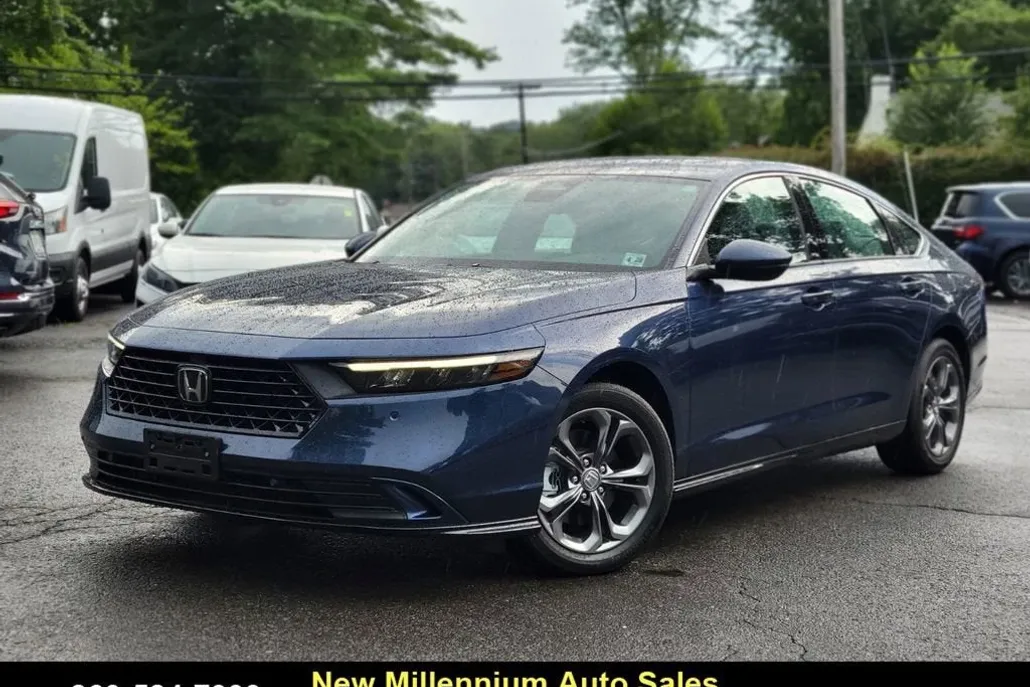 2023 Honda Accord Hybrid EX-L photo 1
