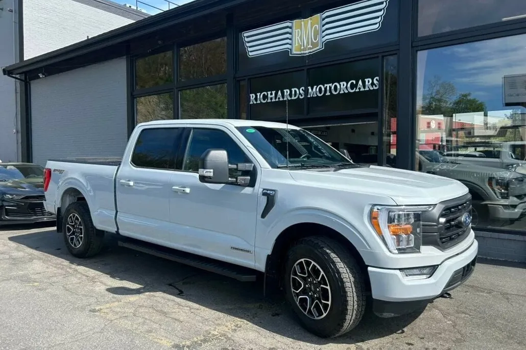 2023 Ford F-150 XLT photo 1
