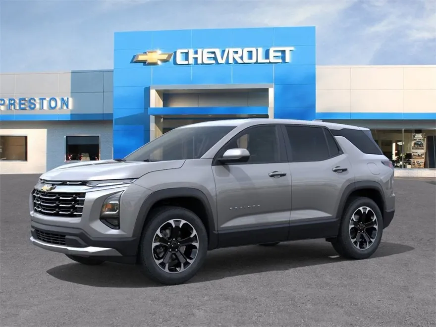 2026 Chevrolet Equinox LT photo 1
