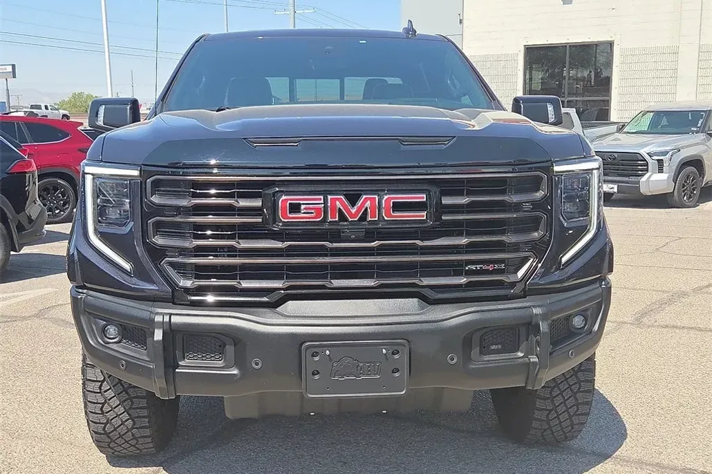 2023 Gmc Sierra 1500 AT4X photo 1