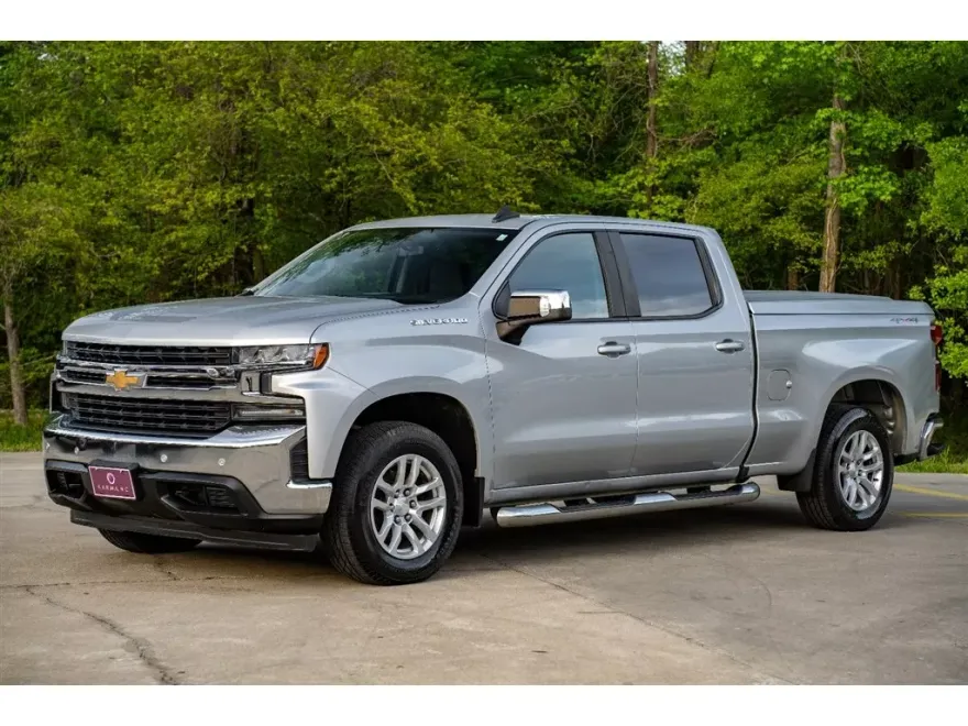 2019 Chevrolet Silverado 1500 LT photo 1