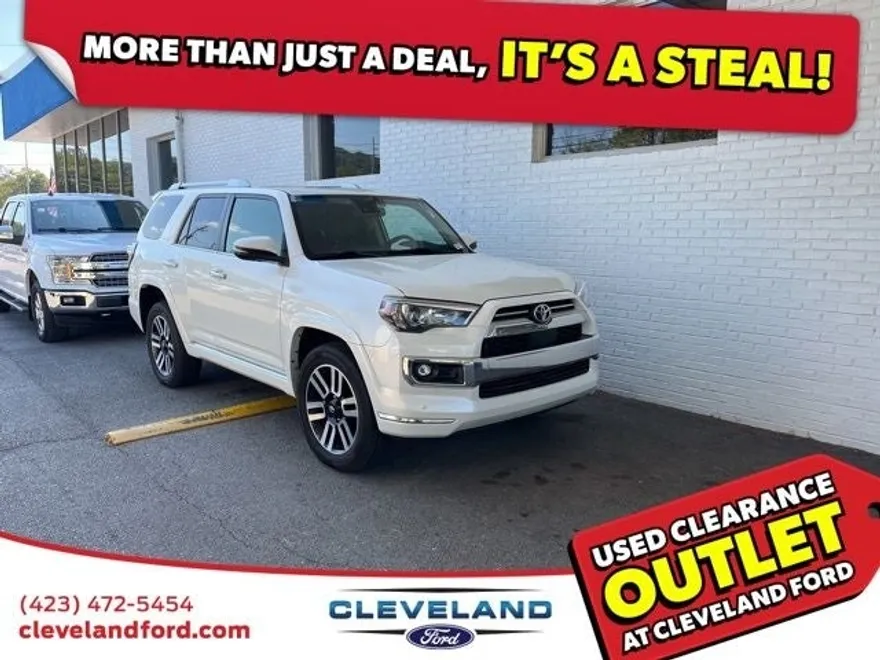2022 Toyota 4Runner Limited photo 1