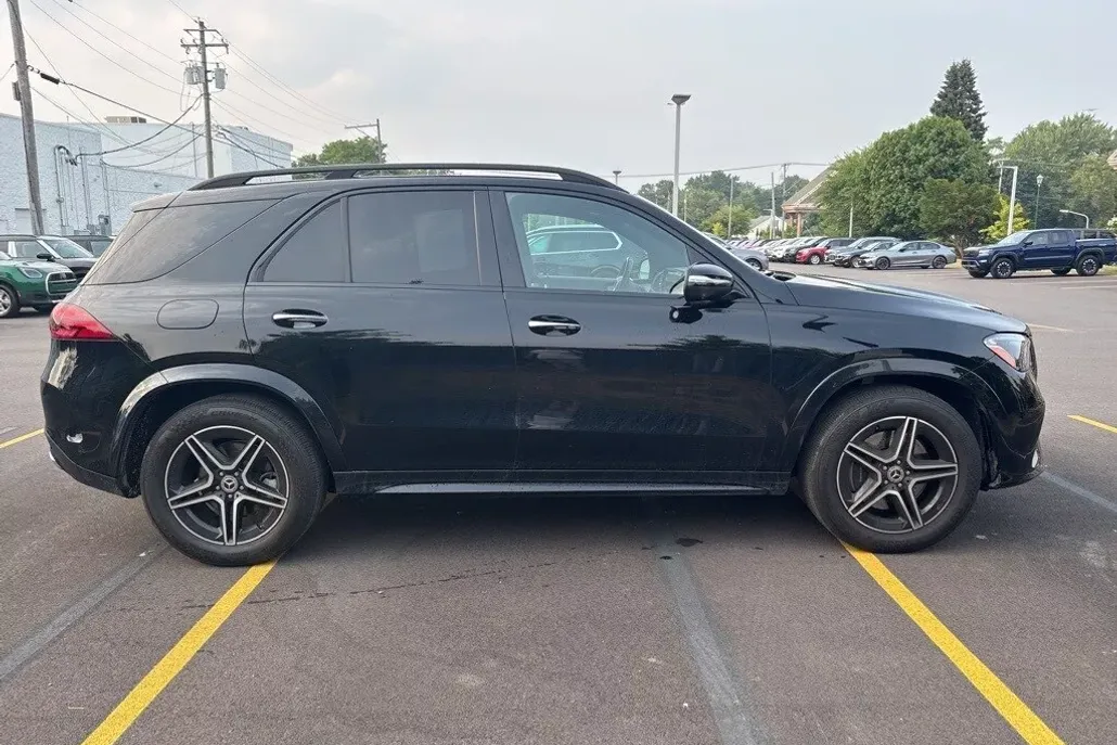 2024 Mercedes Benz GLE 350 4MATIC photo 1