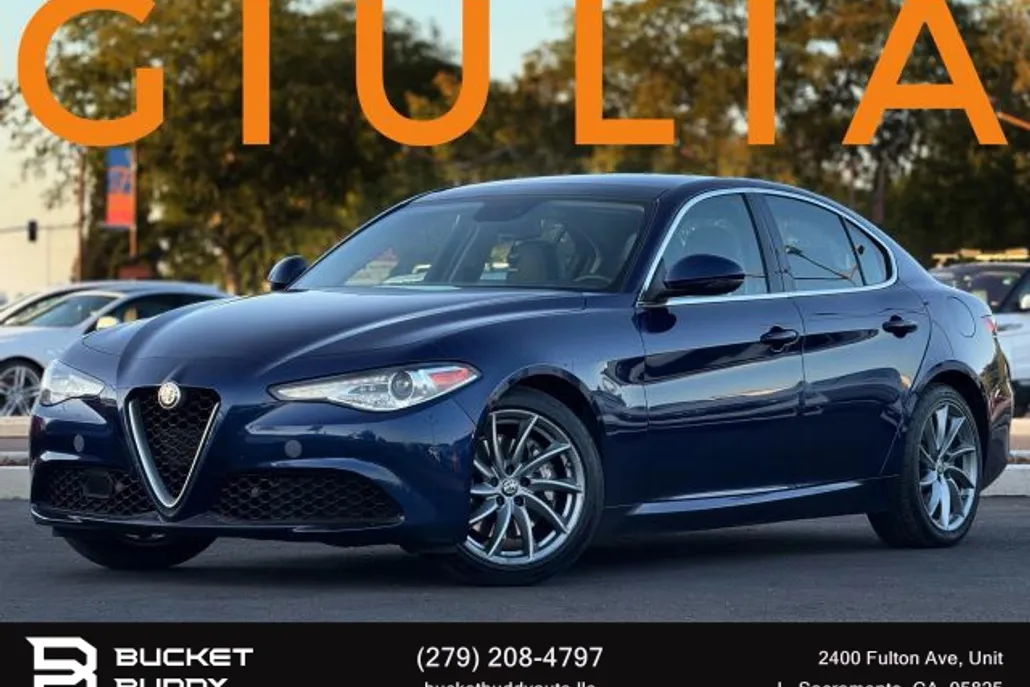 2017 Alfa Romeo Giulia Ti photo 1