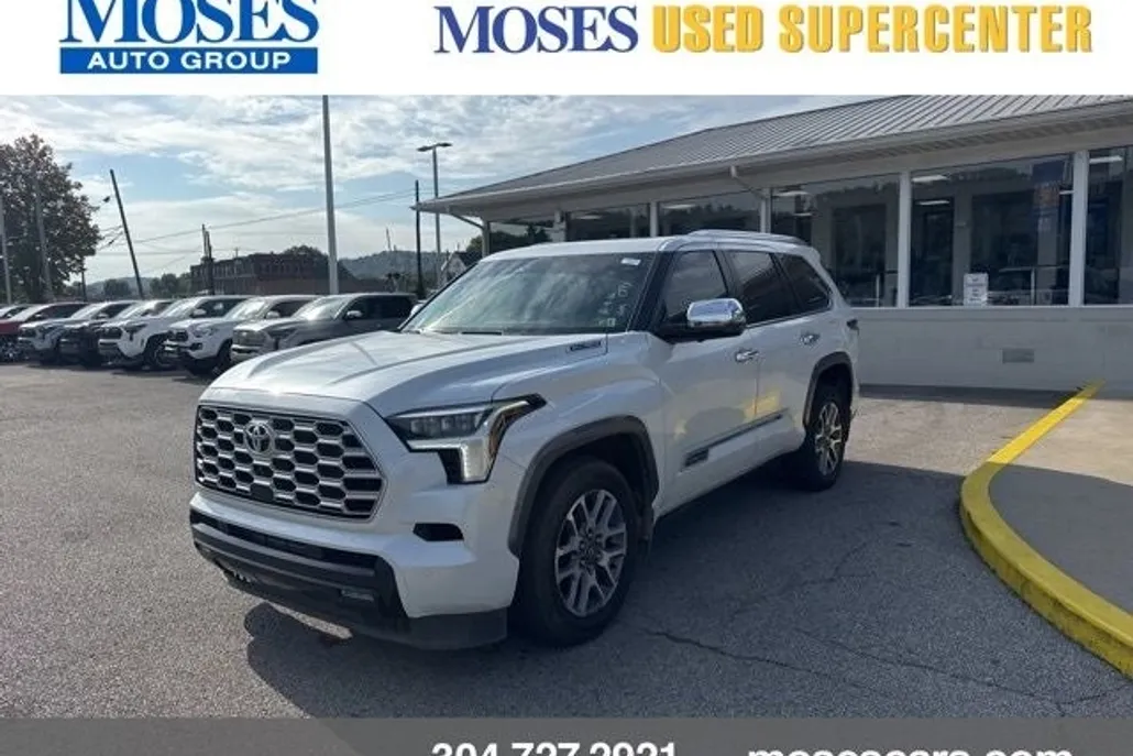 2025 Toyota Sequoia photo 1