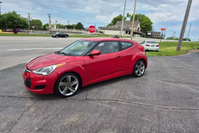 2013 Hyundai Veloster Base Turbo Ultimate photo 1