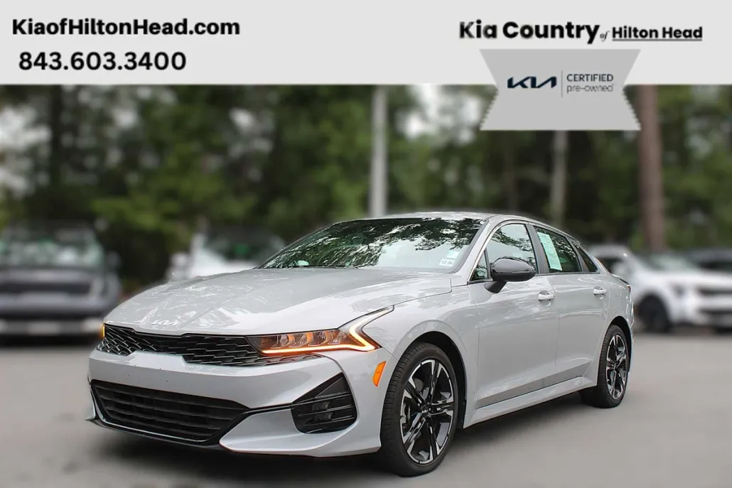 2022 Kia K5 GT-Line photo 1