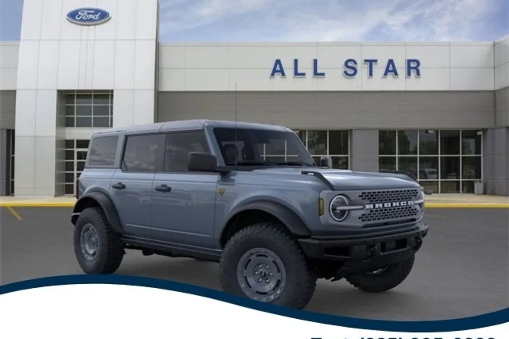 2025 Ford Bronco Badlands photo 1