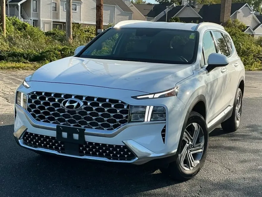 2022 Hyundai Santa Fe SEL photo 1