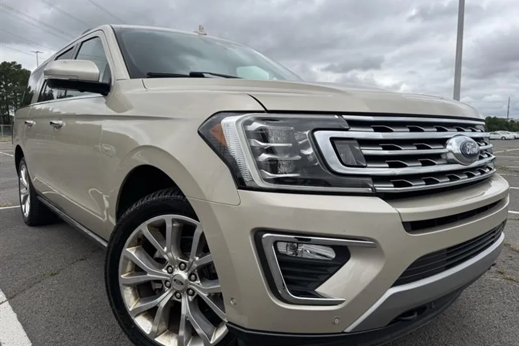 2018 Ford Expedition MAX XLT photo 1