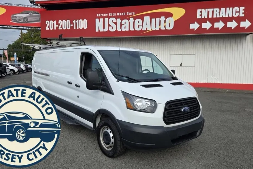 2018 Ford Transit photo 1