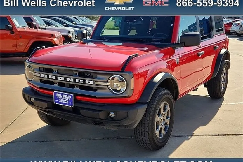 2022 Ford Bronco Base photo 1