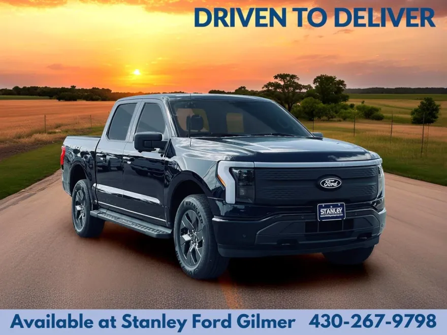 2025 Ford F-150 Lightning photo 1